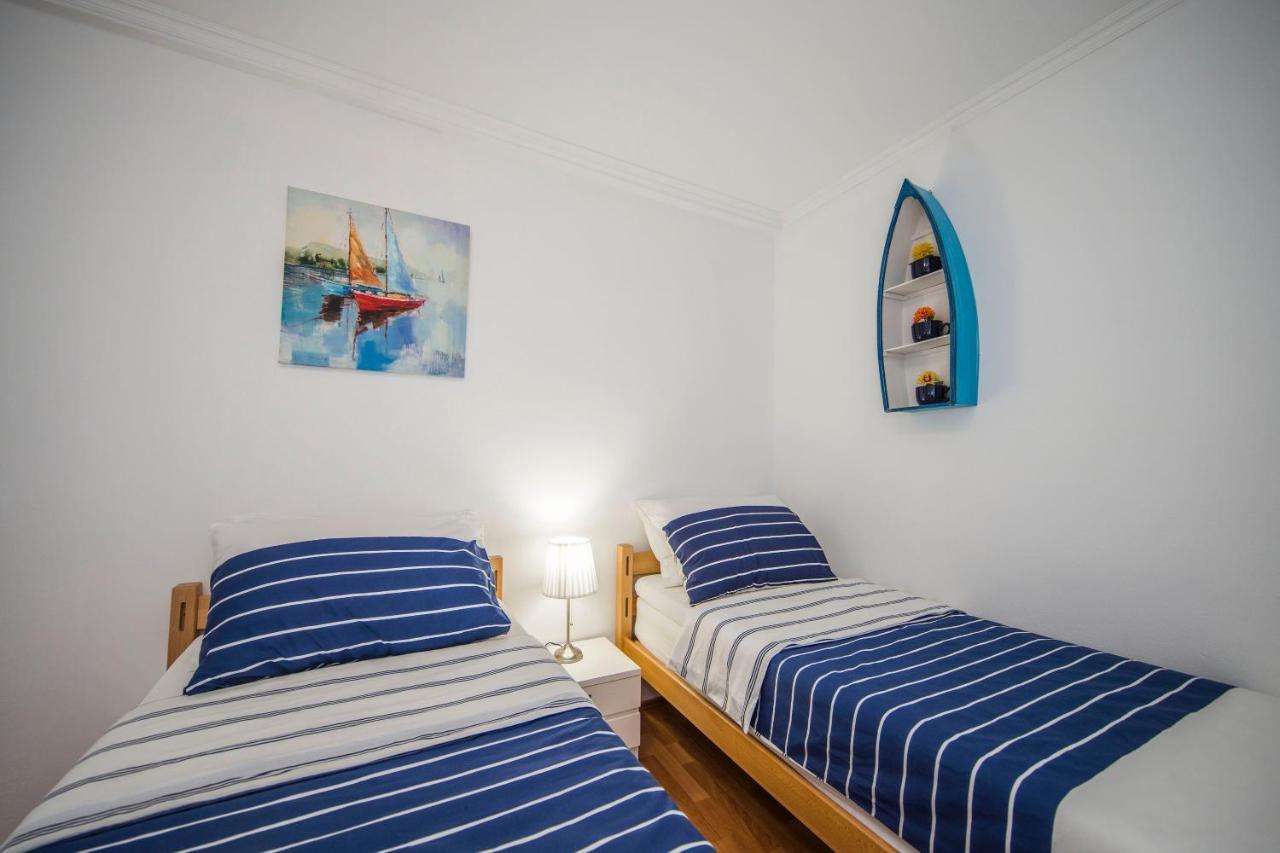 Apartments Odrina สปลิท ภายนอก รูปภาพ