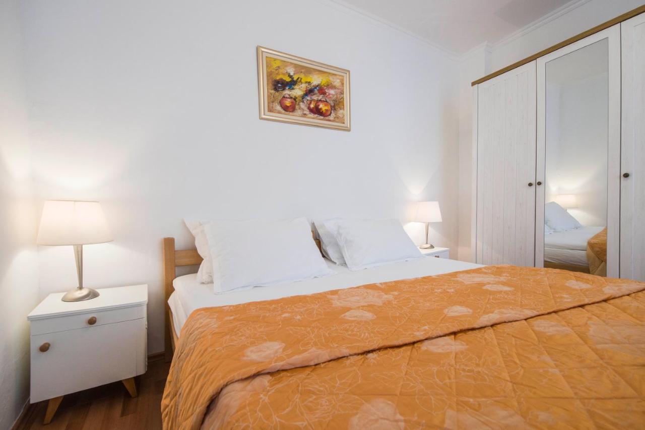 Apartments Odrina สปลิท ภายนอก รูปภาพ
