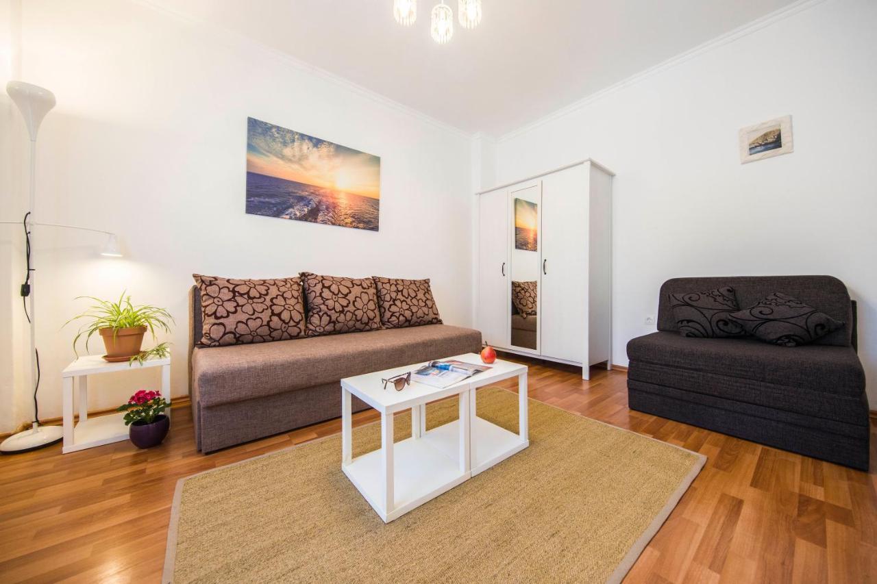 Apartments Odrina สปลิท ภายนอก รูปภาพ